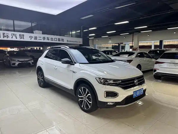 Volkswagen T-Roc 2023