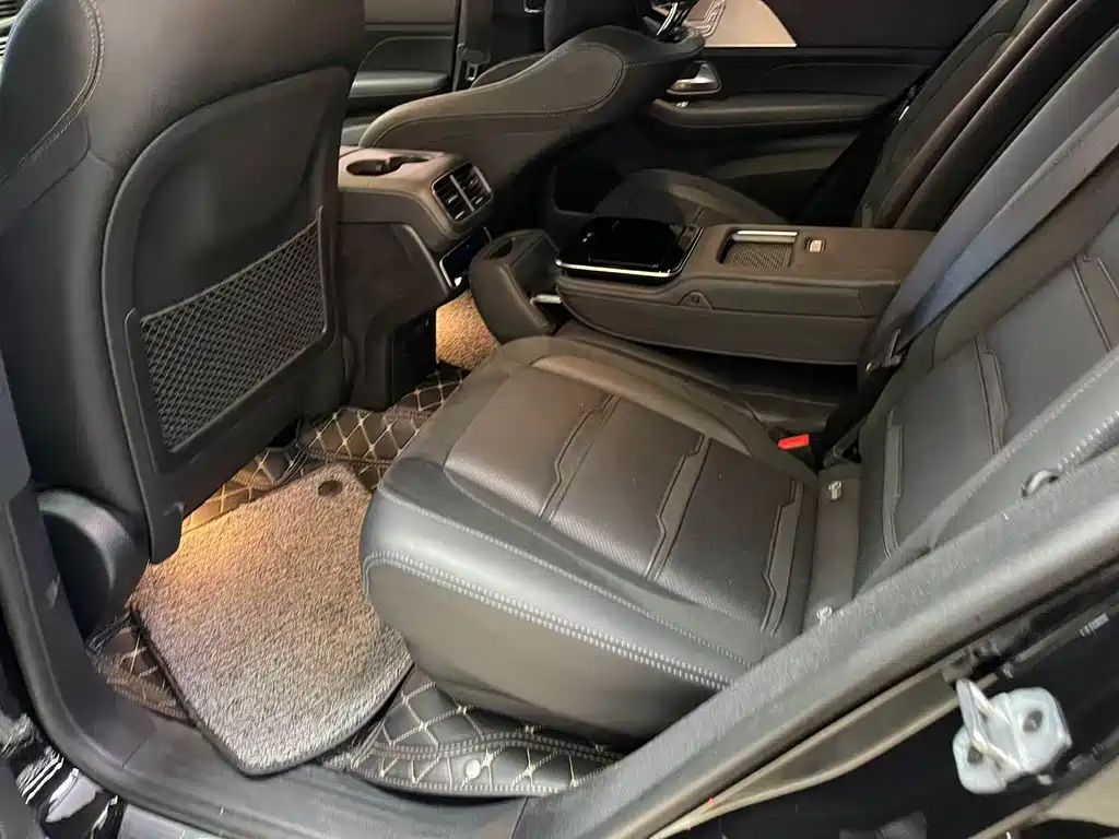 Mercedes-Benz GLE AMG 2023 — фото 9
