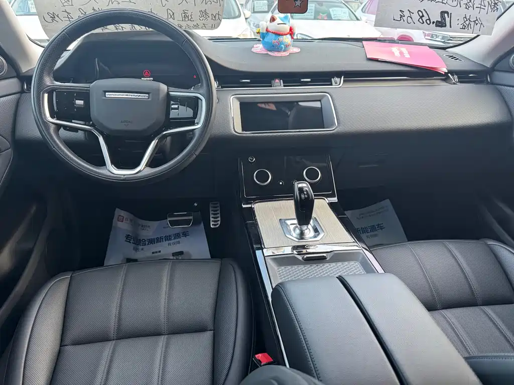 Land Rover Range Rover Evoque 2022 — фото 11