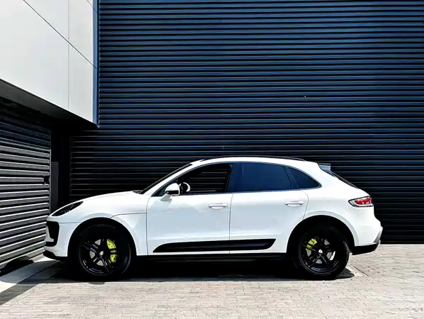 Porsche Macan 2022