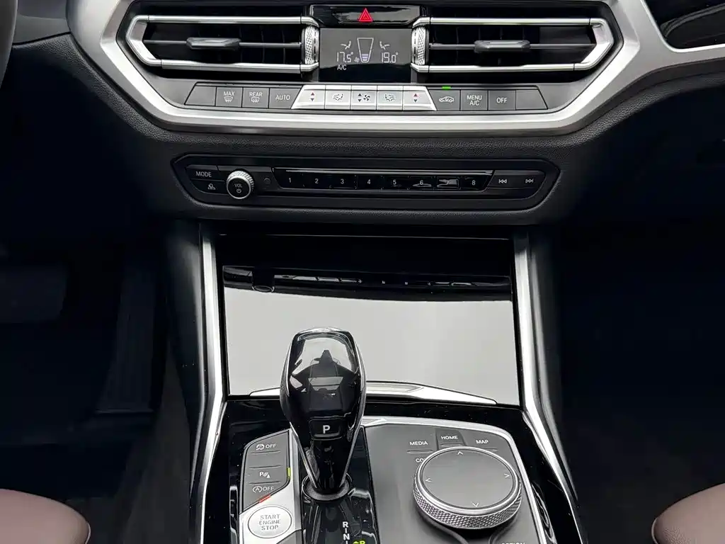 BMW 3 Series 2020 — фото 9