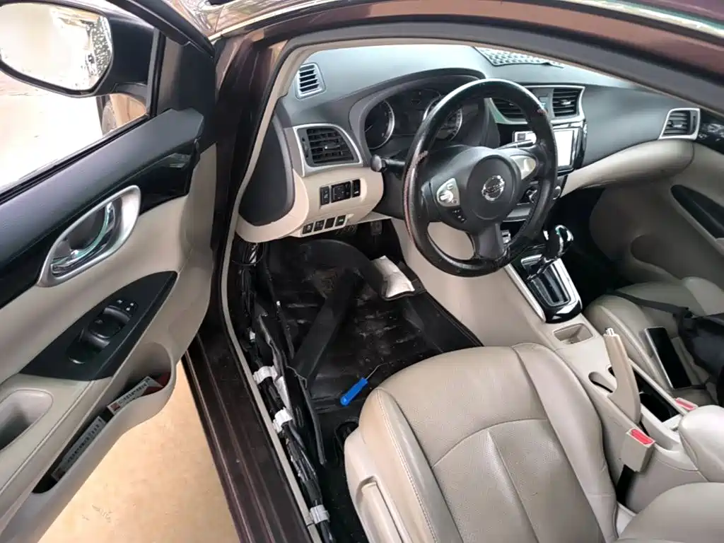 Nissan Sylphy 2017 — фото 16