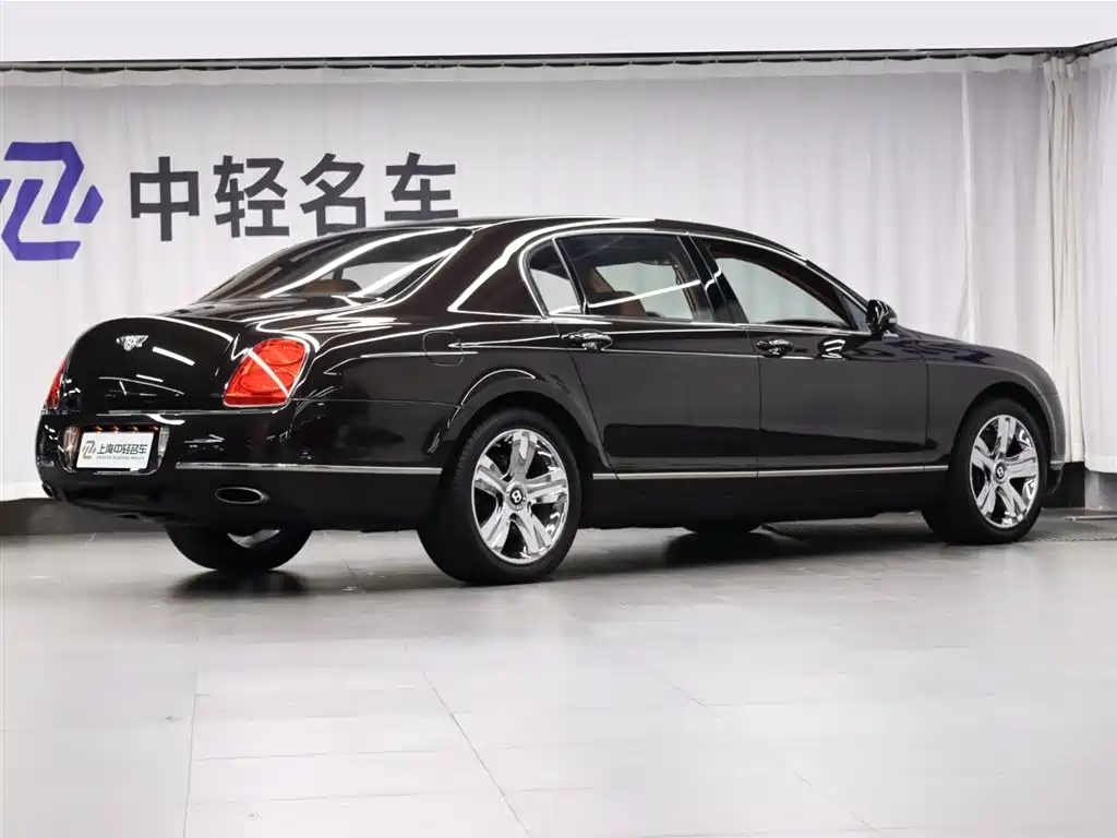 Bentley Flying Spur 2012 — фото 3