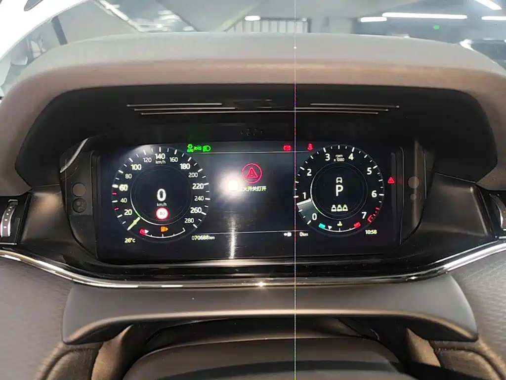 Land Rover Evoque 2022 — фото 12