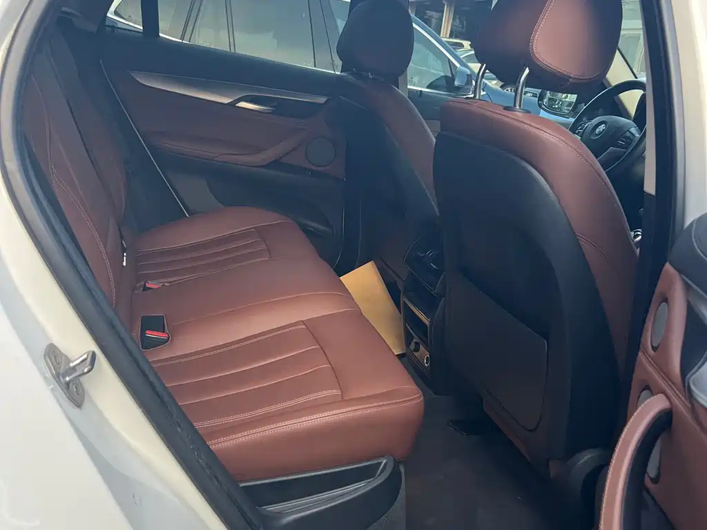 BMW X6 2019 — фото 14