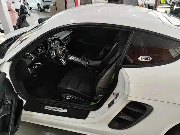 Porsche 718 2021