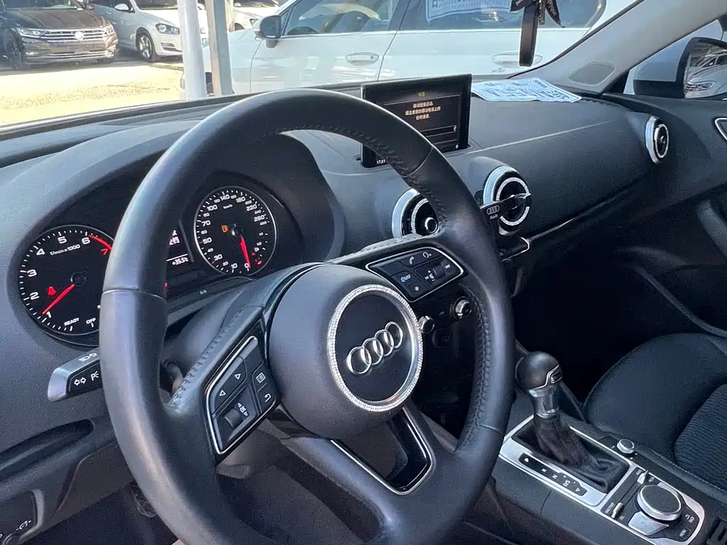 Audi A3 2020 — фото 12