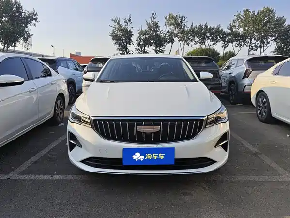 Geely Emgrand 2025