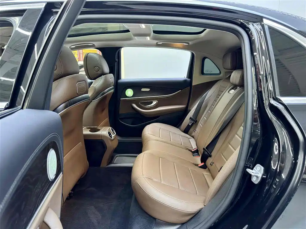 Mercedes-Benz E-Class 2020