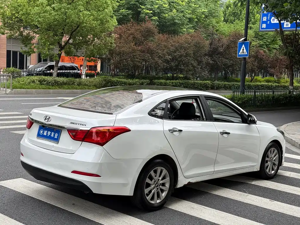 Hyundai Mistra 2016 — фото 17