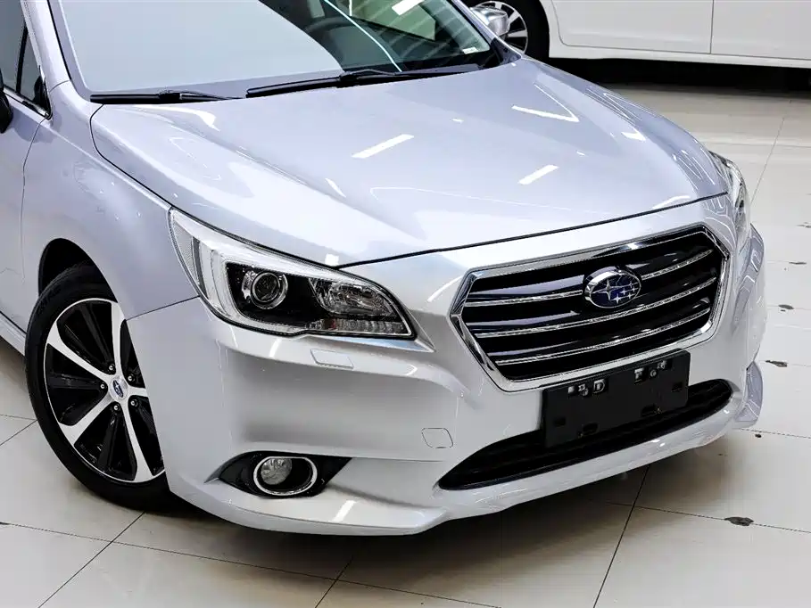 Subaru Legacy 2016 — фото 11