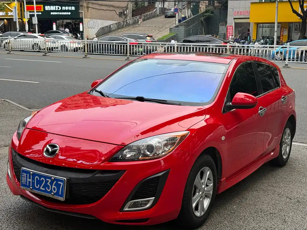 Mazda 3 Xingcheng 2012