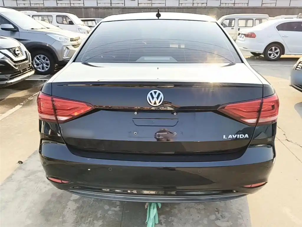 Volkswagen Lavida 2021