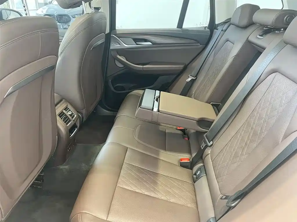 BMW X3 2022 — фото 10