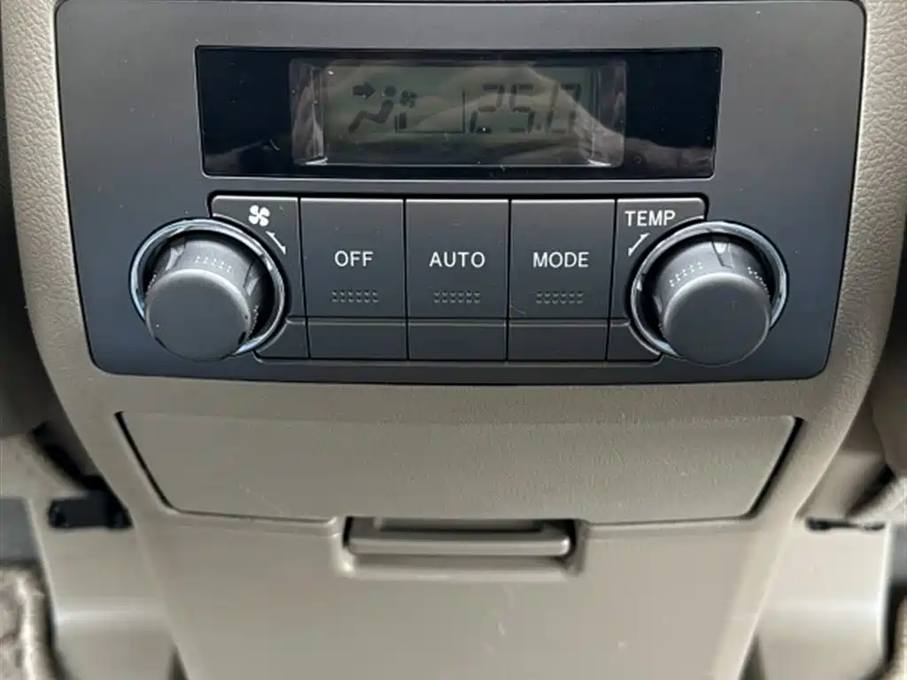 Toyota Highlander 2010 — фото 13