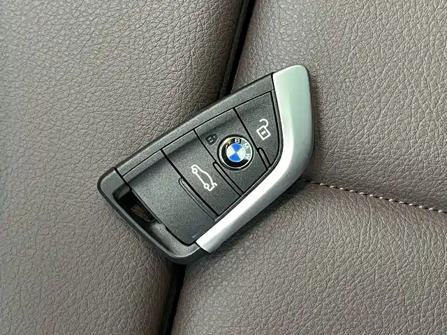 BMW X1 2023 — фото 18