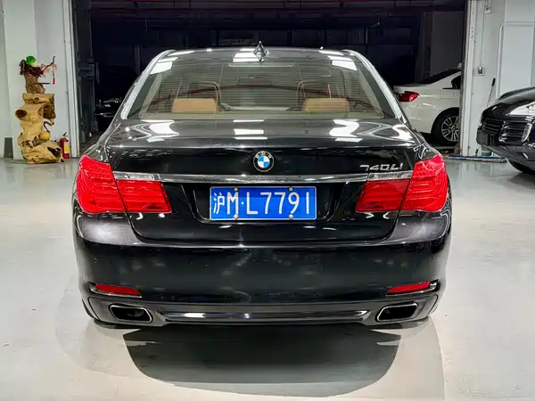 BMW 7 Series 2012