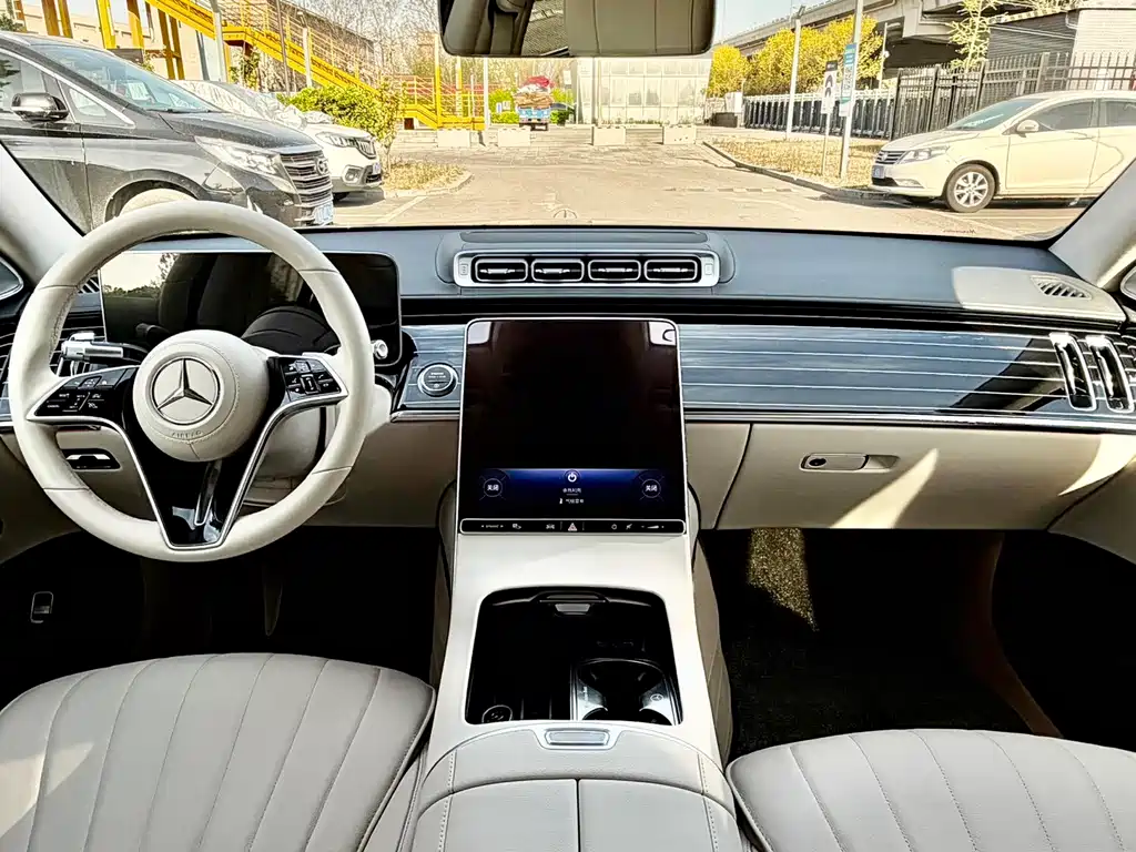 Mercedes-Benz S-Class 2023 — фото 6