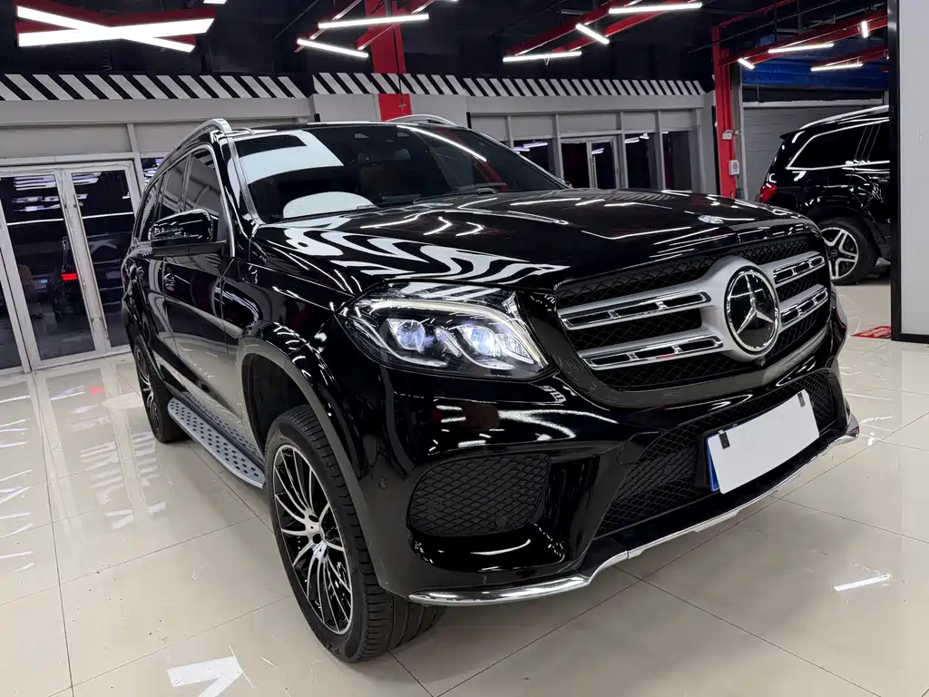 Mercedes-Benz GLS 2017 — фото 9