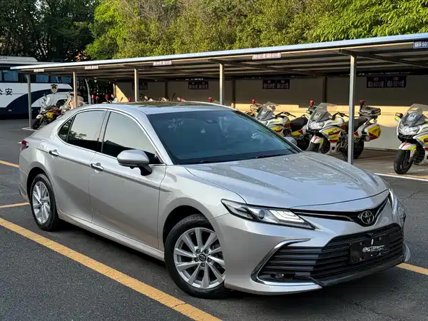 Toyota Camry 2021