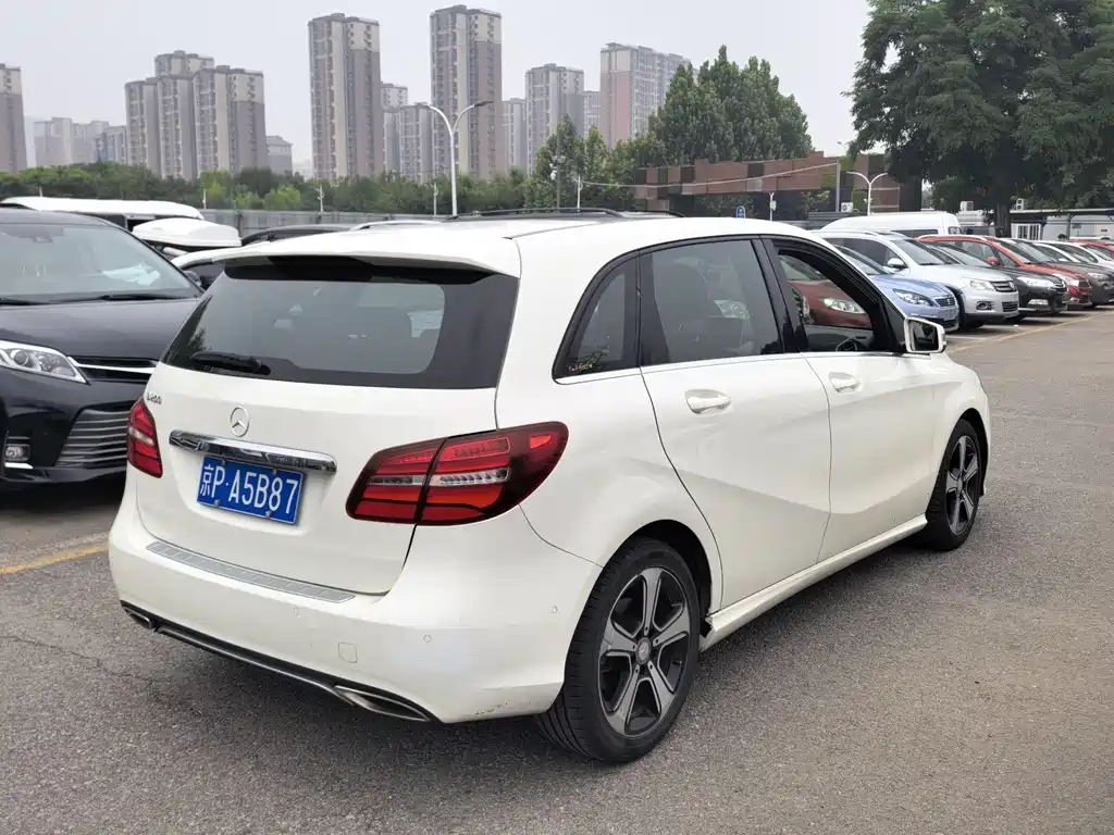 Mercedes-Benz B-Class 2016 — фото 6