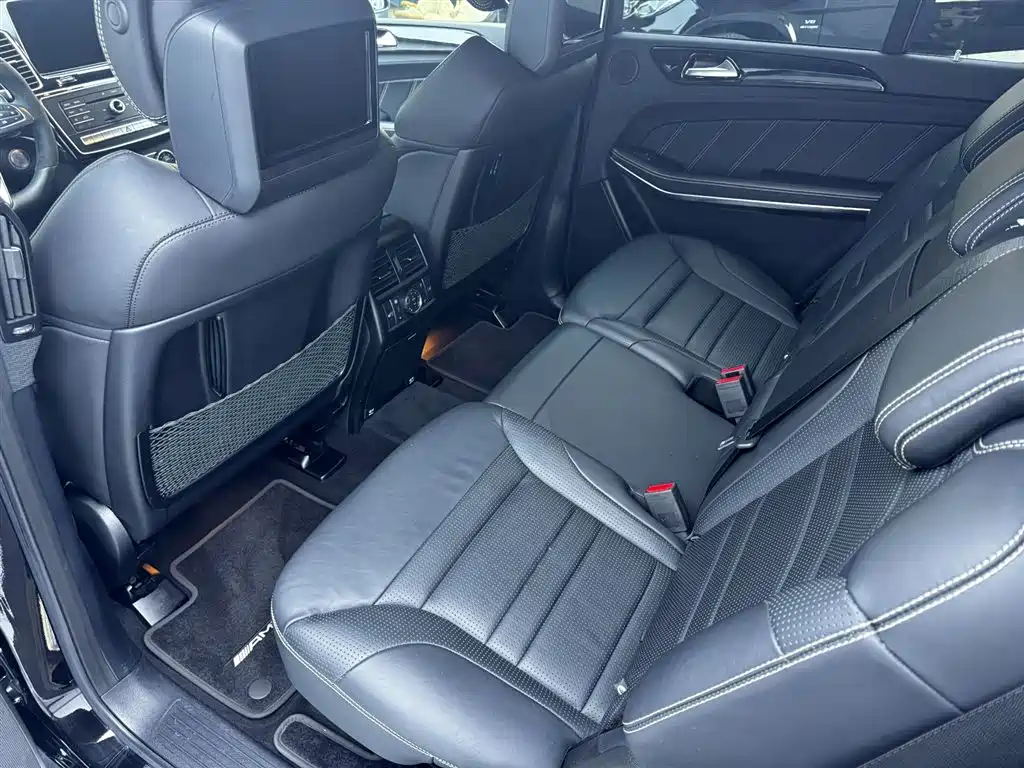 Mercedes-Benz GLS AMG 2019 — фото 22