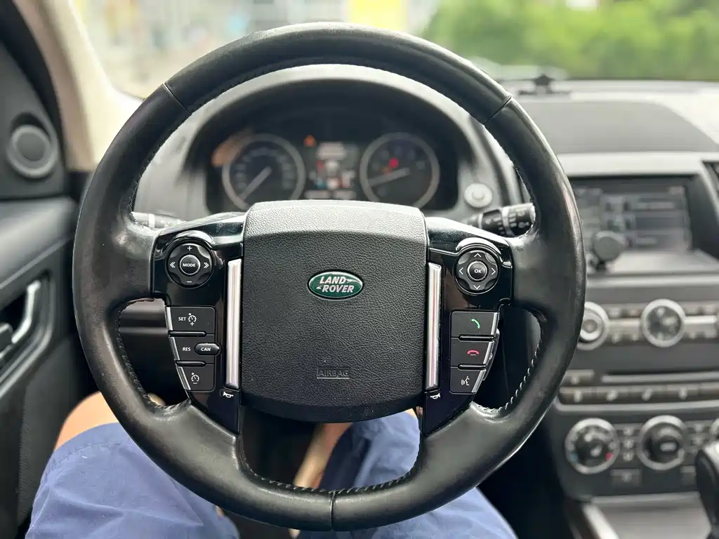 Land Rover Freelander 2 2014 — фото 12