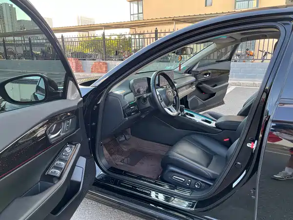 Honda Accord 2025