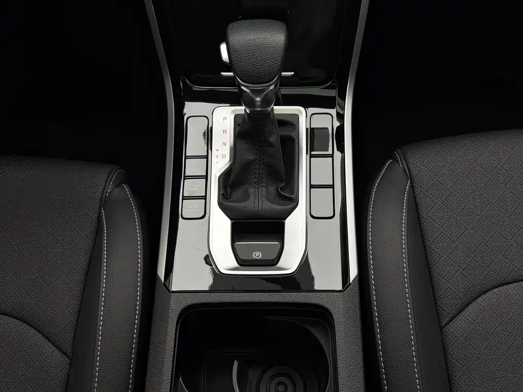 Kia K3 2021 — фото 11