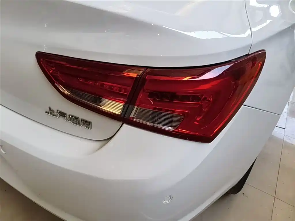 Buick Verano 2019 — фото 8