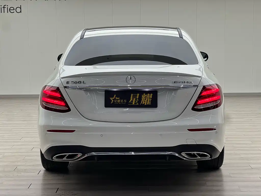 Mercedes-Benz E-Class 2019 — фото 24