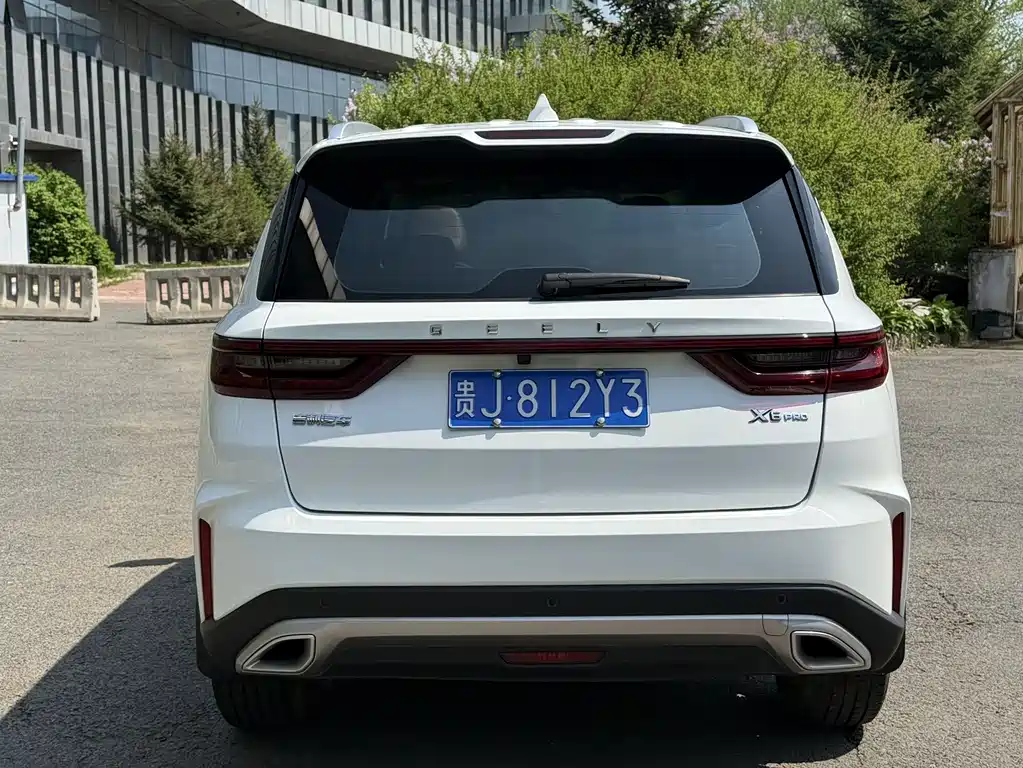Geely Vision X6 2022 — фото 20
