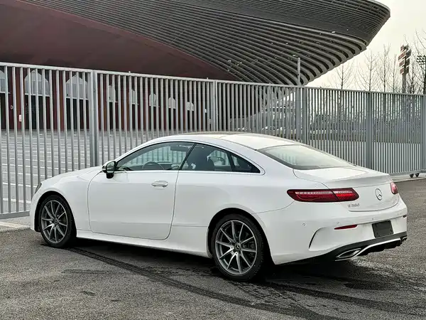 Mercedes-Benz E-Class 2023