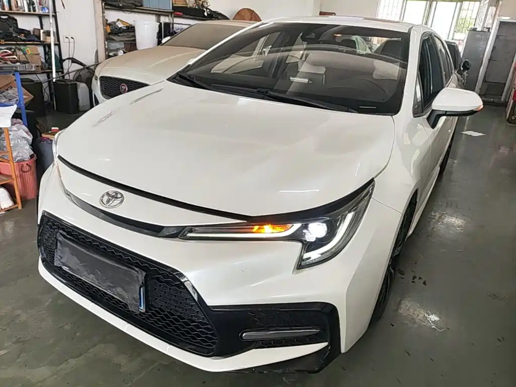 Toyota Levin 2021 — фото 1