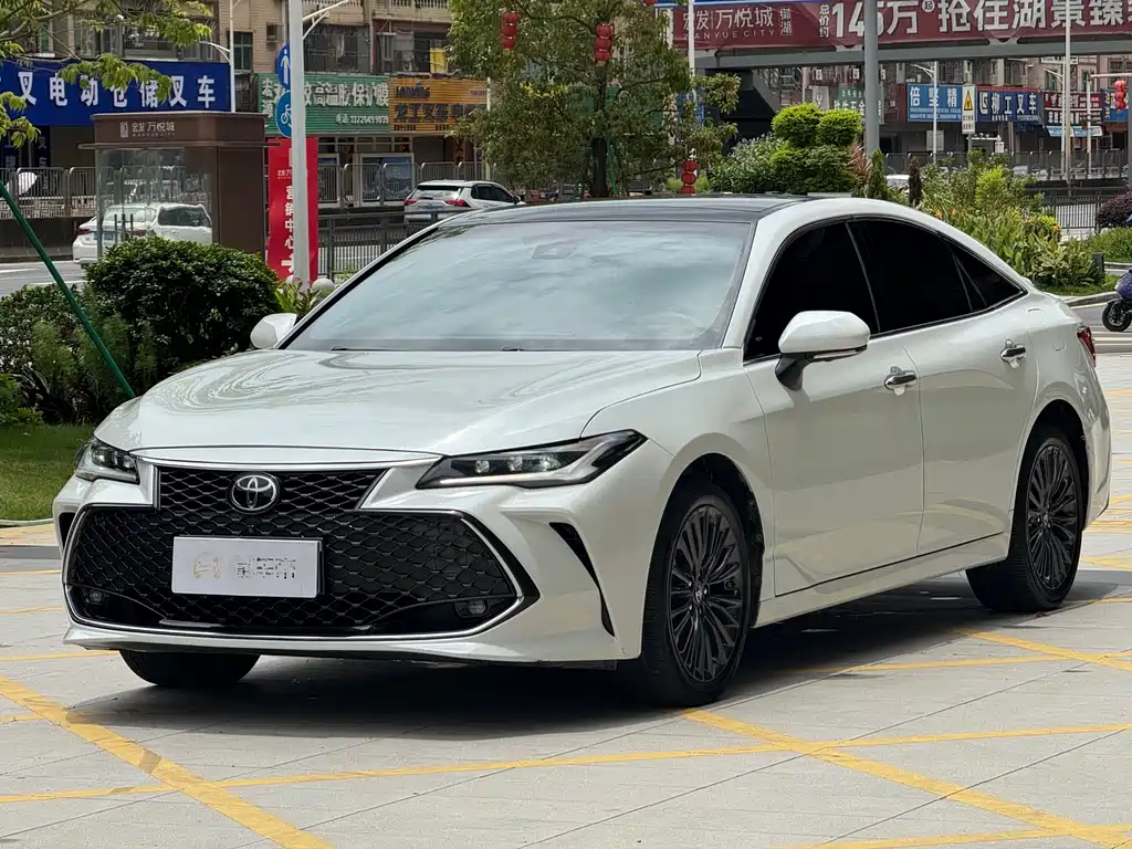 Toyota Avalon 2022