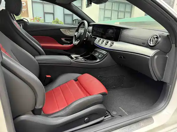 Mercedes-Benz E-Class 2019