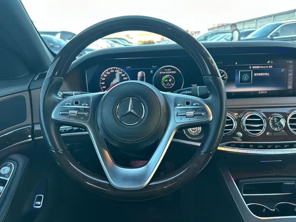 Mercedes-Benz S-Class 2019 — фото 12