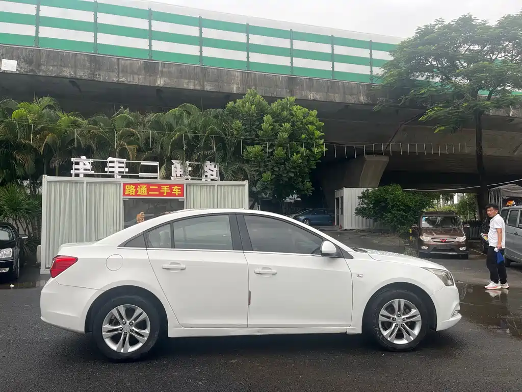 Chevrolet Cruze 2015