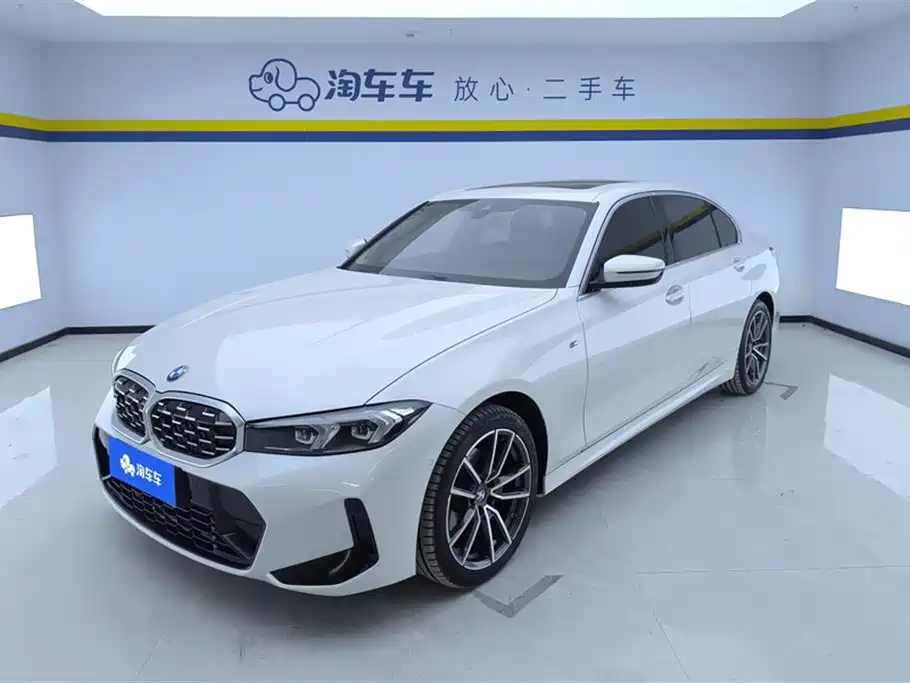 BMW 3 Series 2024 — фото 1