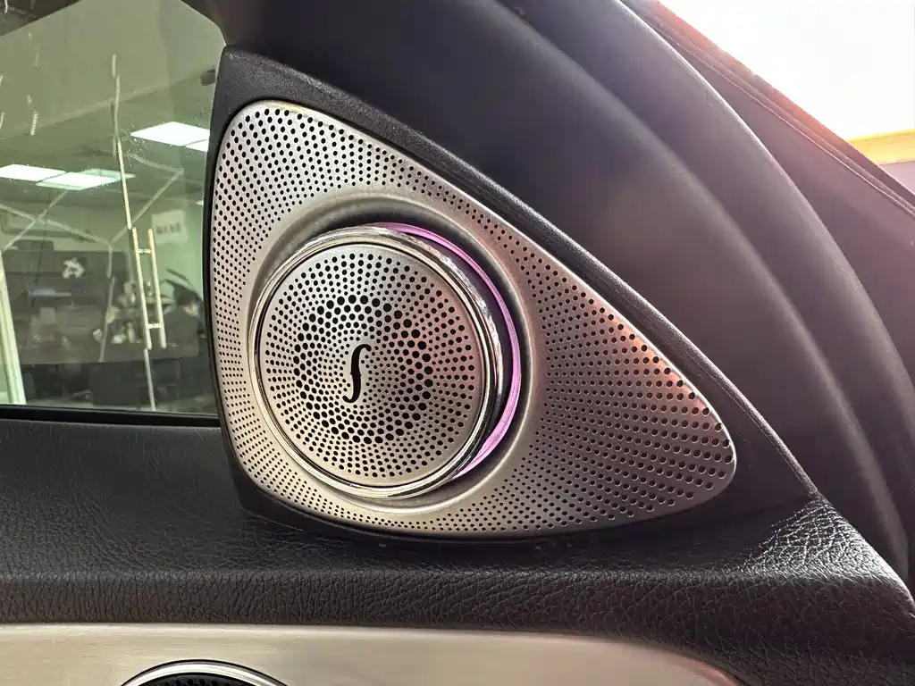 Mercedes-Benz C-Class 2020 — фото 18