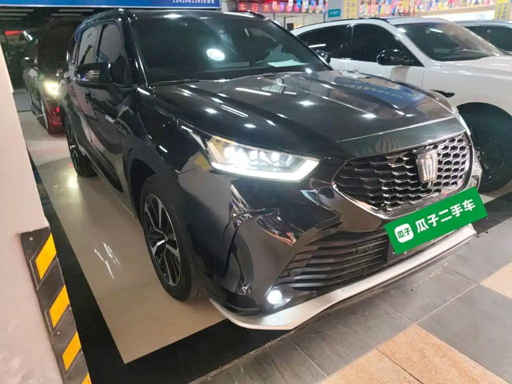 Toyota Crown Kluger 2023 — фото 4