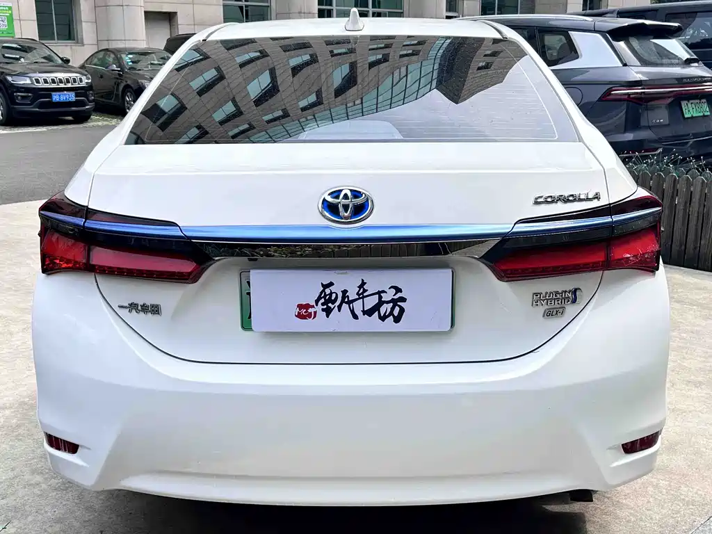 Toyota Corolla Hybrid 2020 — фото 4