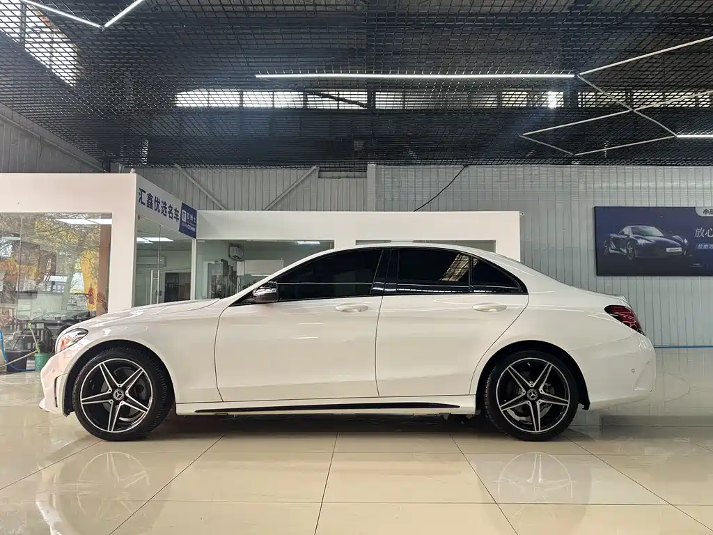 Mercedes-Benz C-Class 2020 — фото 25