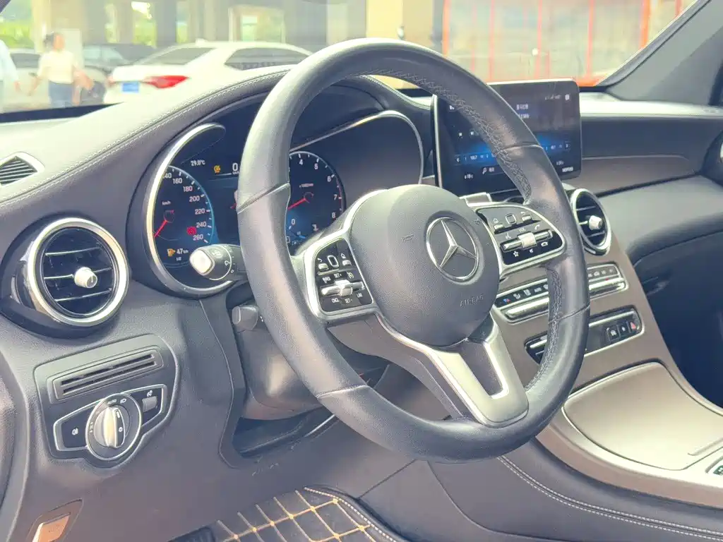 Mercedes-Benz GLC Coupe 2023 — фото 8