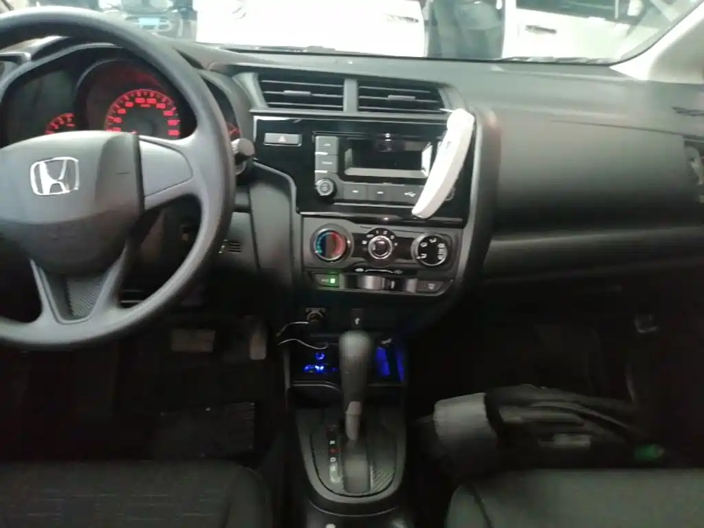 Honda Fit 2019 — фото 13