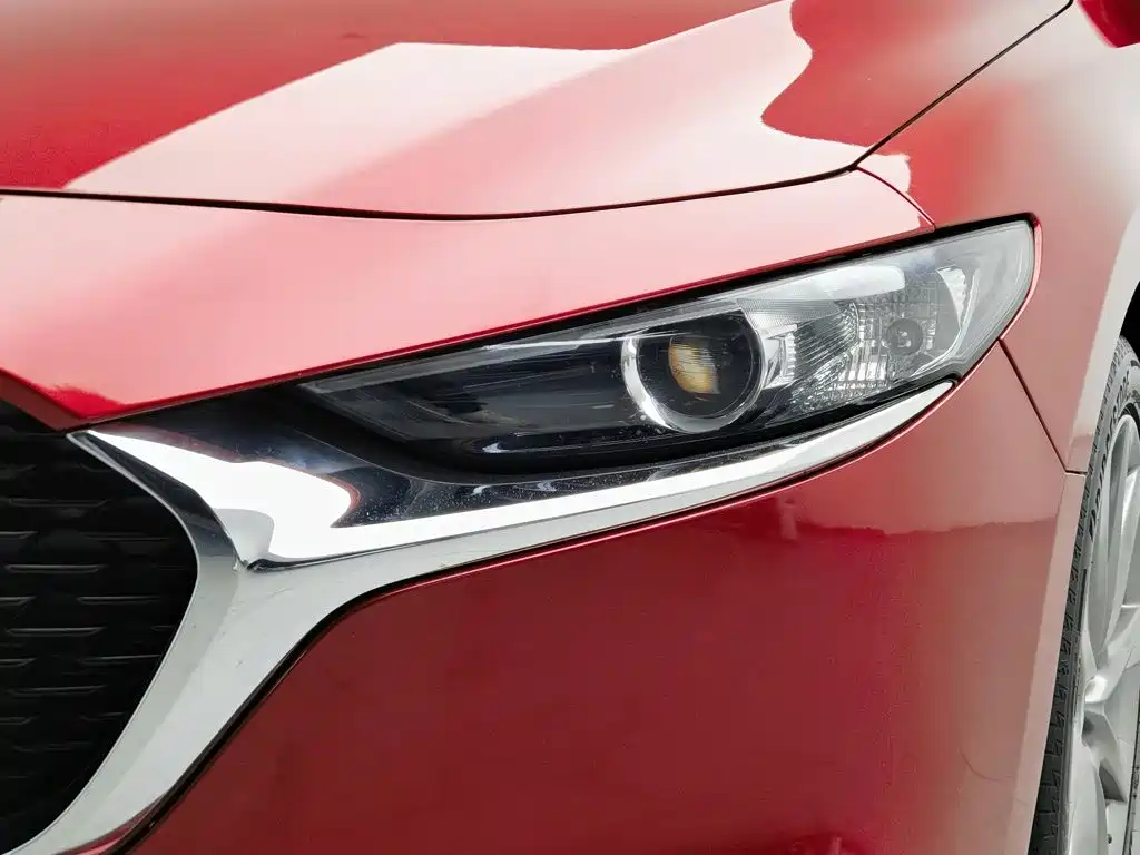 Mazda 3 Angkesela 2020