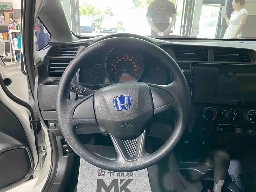 Honda Fit 2018 — фото 8