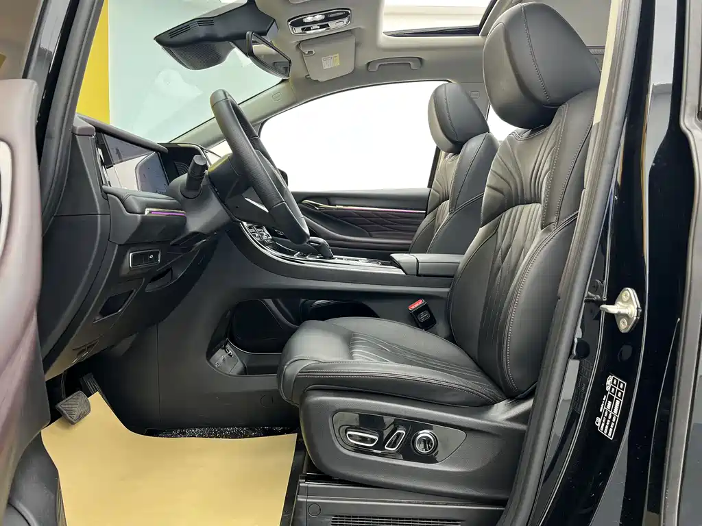 GAC Motor Trumpchi M8 2025