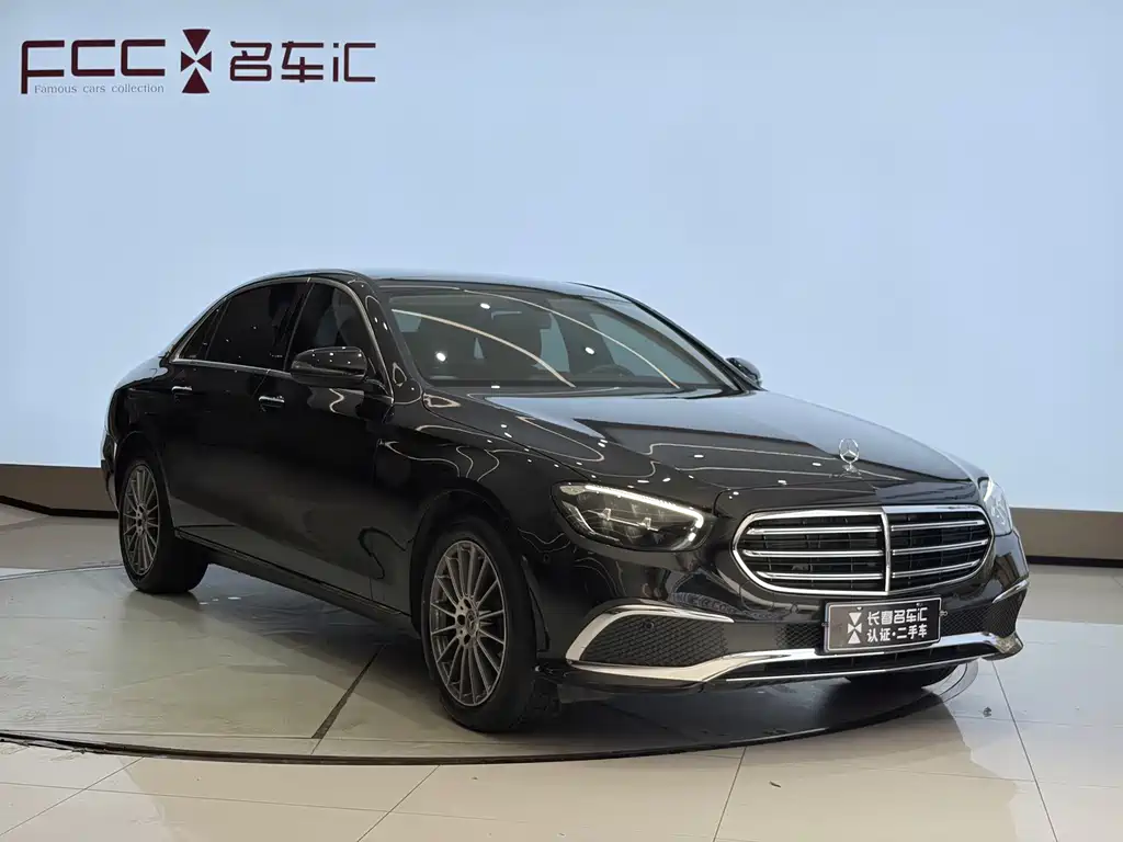 Mercedes-Benz E-Class 2022 — фото 3