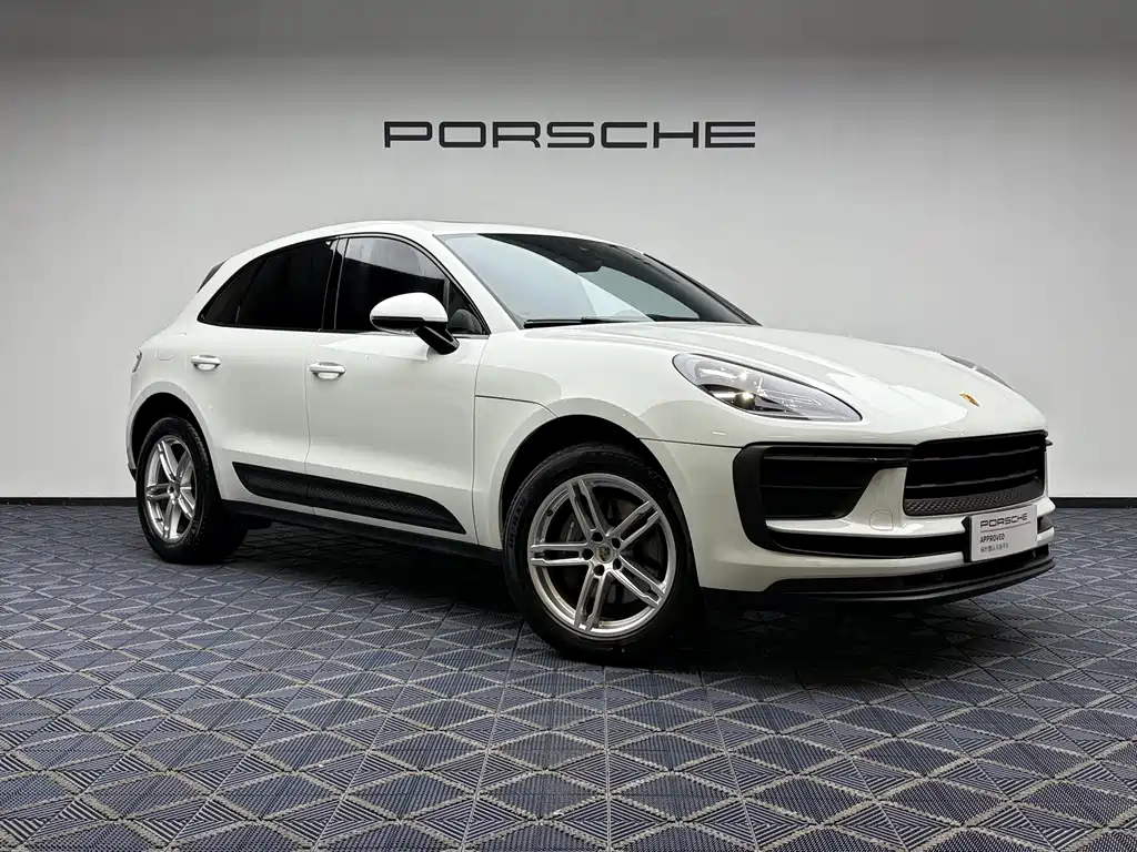 Porsche Macan 2023 — фото 17